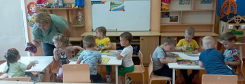 Знакомство детей младшего возраста с новыми книгами Знакомство детей младшего возраста с новыми книгами.